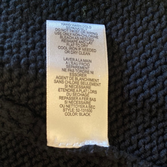 Northern Isles Zip-Up Knit Cardigan – Women’s M – Black with Rose Embroidery - Picture 8 of 10